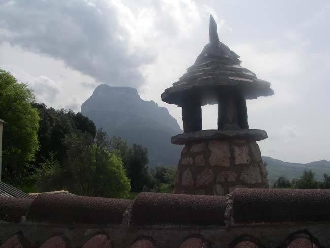 Casa Pirinea Ordesa Guest House Belsierre Bagian luar foto